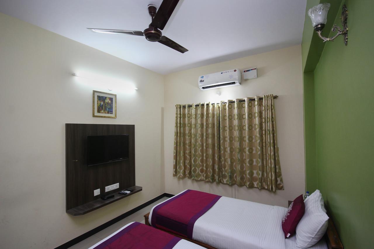 Oyo 2916 Apartment Queens Castle 벵갈루루 외부 사진